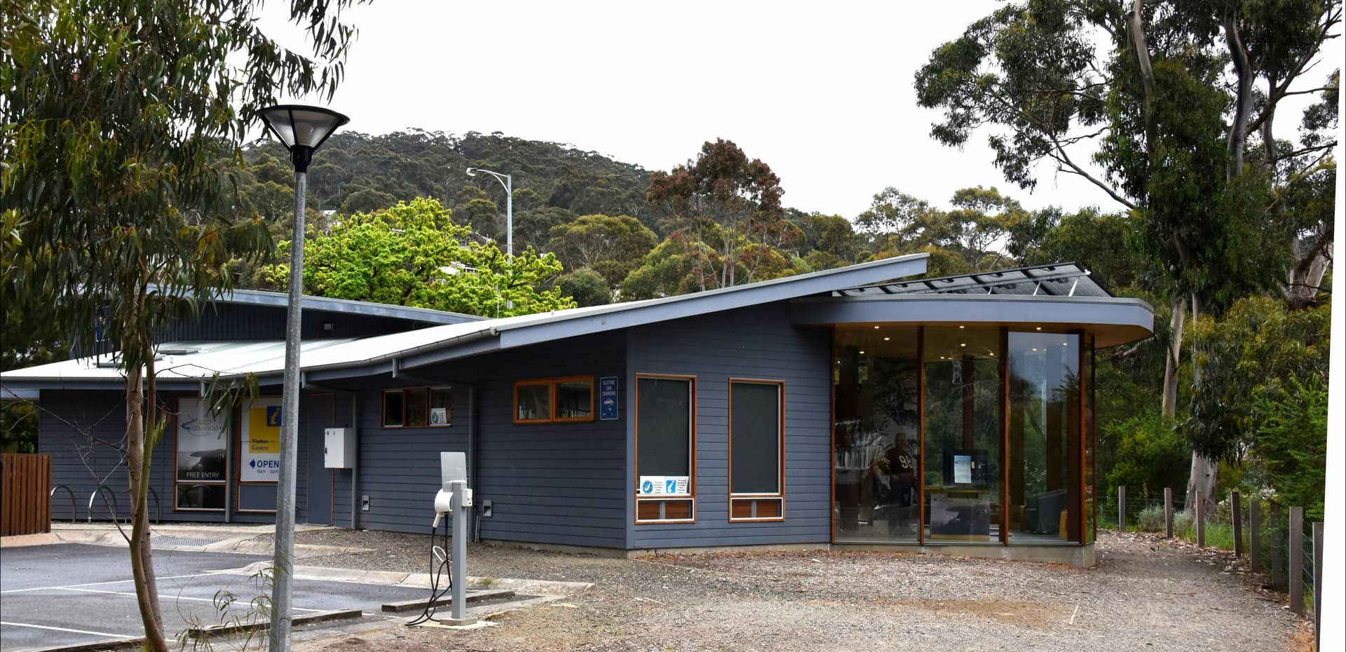 Lorne Visitor Centre